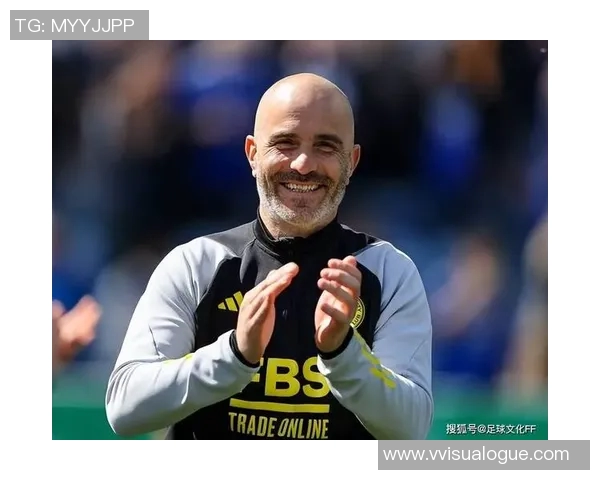 足球球星光鲜外表背后隐藏的疯狂生活与无尽困扰揭秘