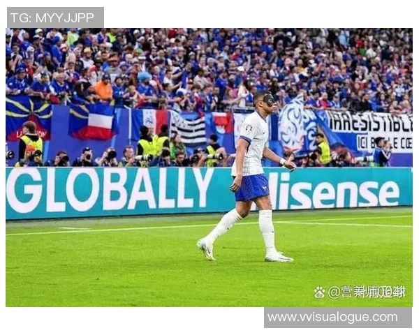 欧美足坛巨星风云录 聚焦球场荣耀与巅峰对决 欧美足坛巨星风云录 聚焦球场荣耀与巅峰对决