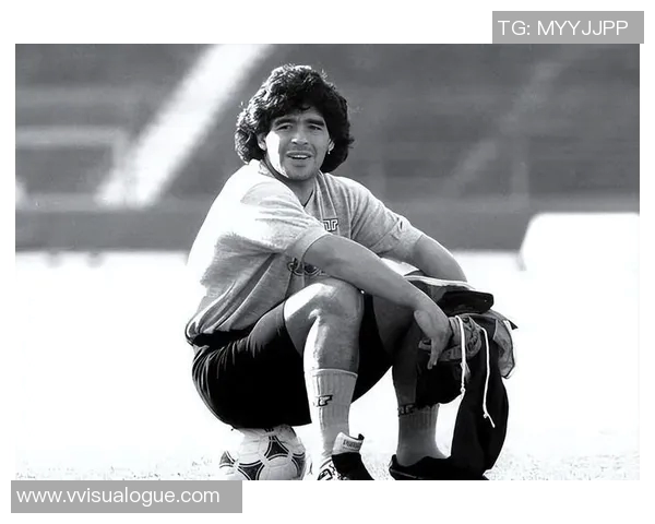 足球历史传奇球星排名盘点 谁是最伟大的球员你心中的榜首是谁